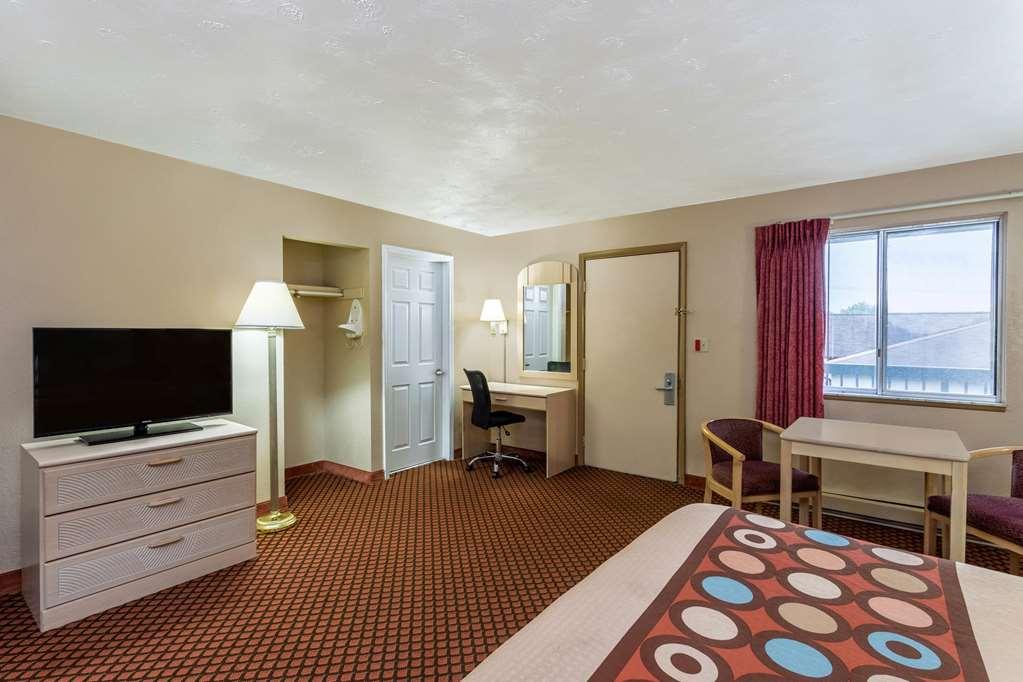 Super 8 By Wyndham Marysville/Port Huron Area Εξωτερικό φωτογραφία