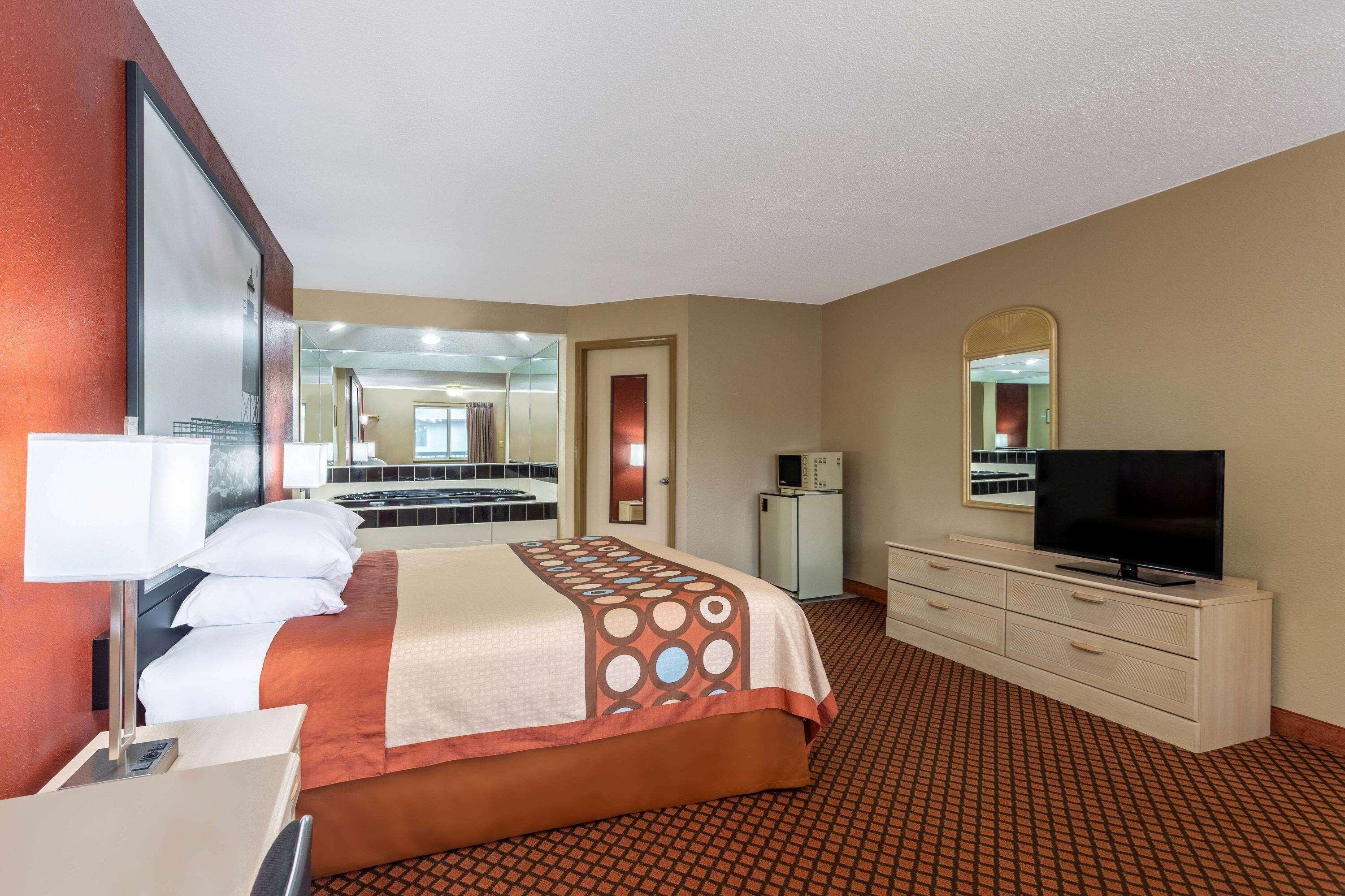 Super 8 By Wyndham Marysville/Port Huron Area Εξωτερικό φωτογραφία