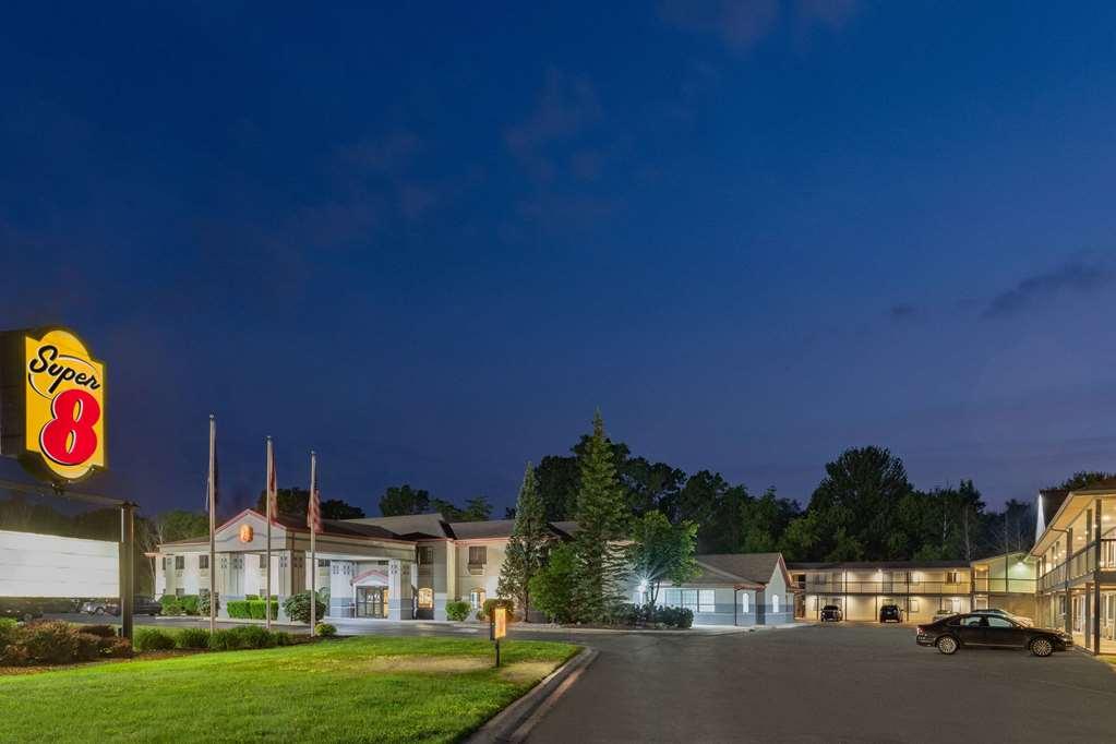 Super 8 By Wyndham Marysville/Port Huron Area Εξωτερικό φωτογραφία