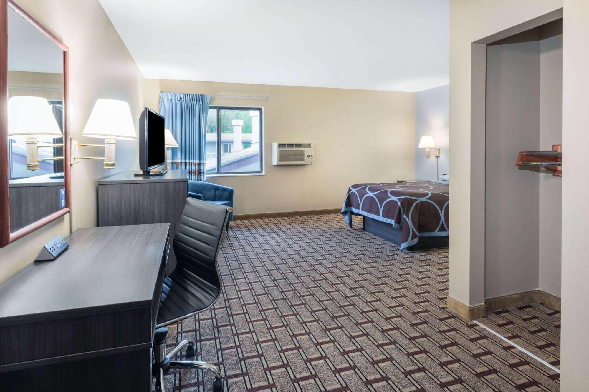 Super 8 By Wyndham Marysville/Port Huron Area Εξωτερικό φωτογραφία