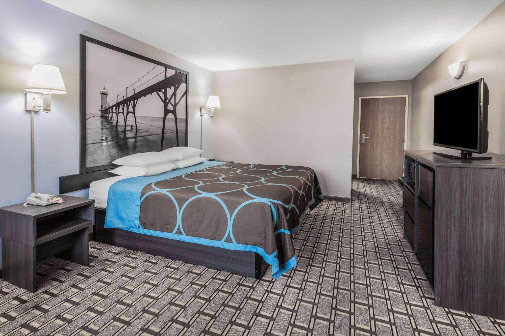 Super 8 By Wyndham Marysville/Port Huron Area Εξωτερικό φωτογραφία