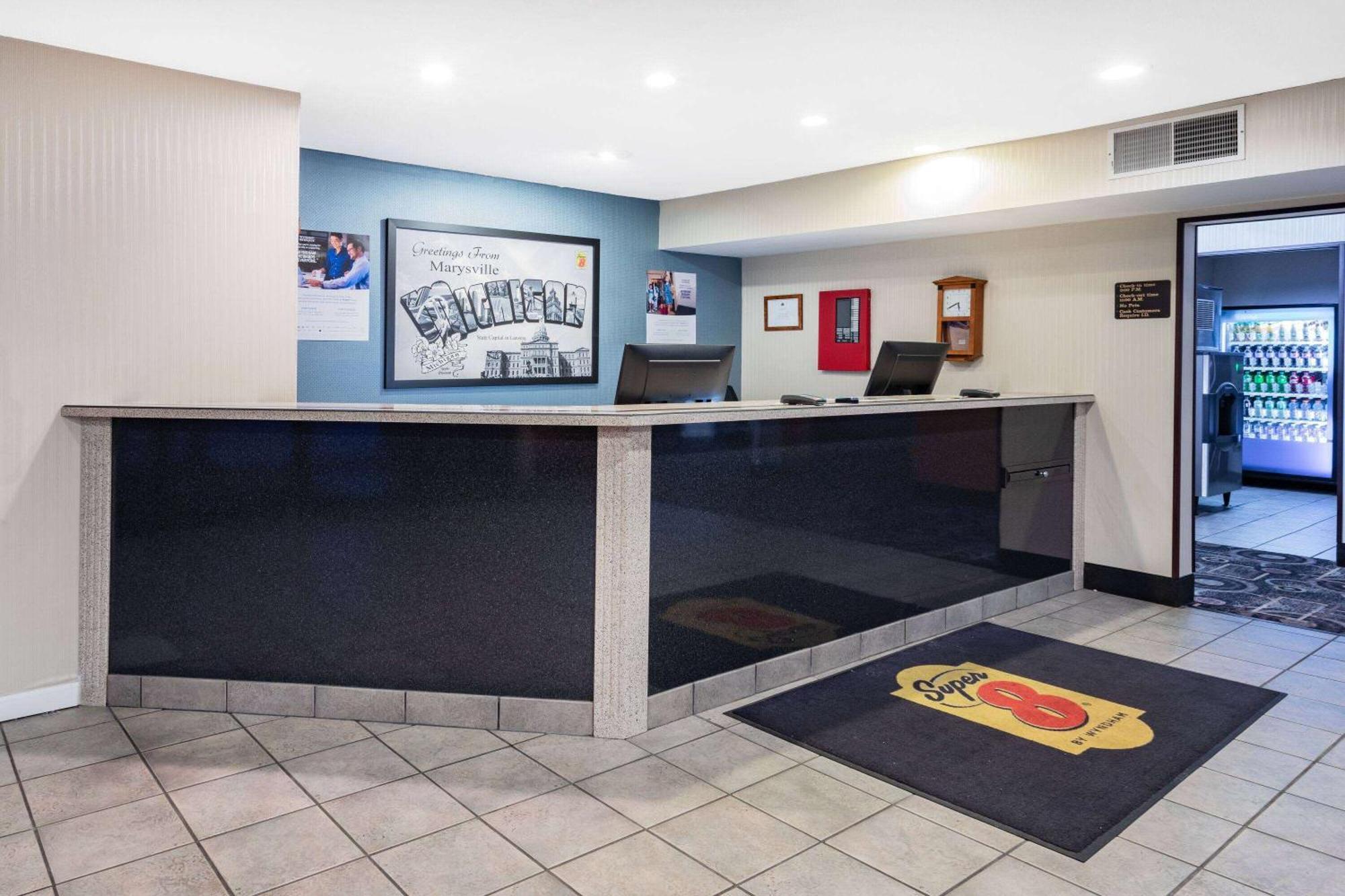 Super 8 By Wyndham Marysville/Port Huron Area Εξωτερικό φωτογραφία